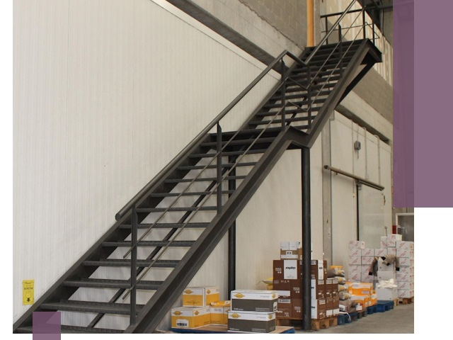 Лестницы для производства в Челябинске — изготовление и монтаж