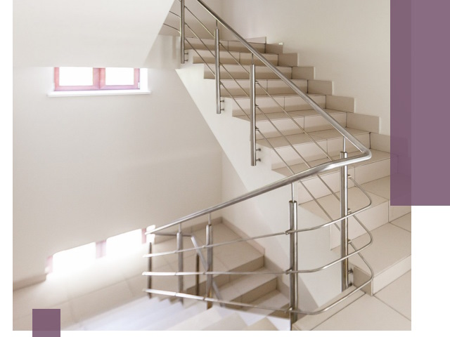 Установка и замена перил в подъезде в Челябинске