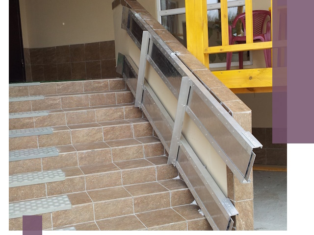 Откидные пандусы под ключ в Челябинске — монтаж и демонтаж