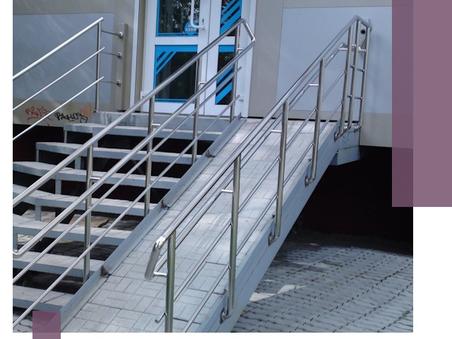 Пандус на крыльцо под ключ в Челябинске: монтаж и изготовление