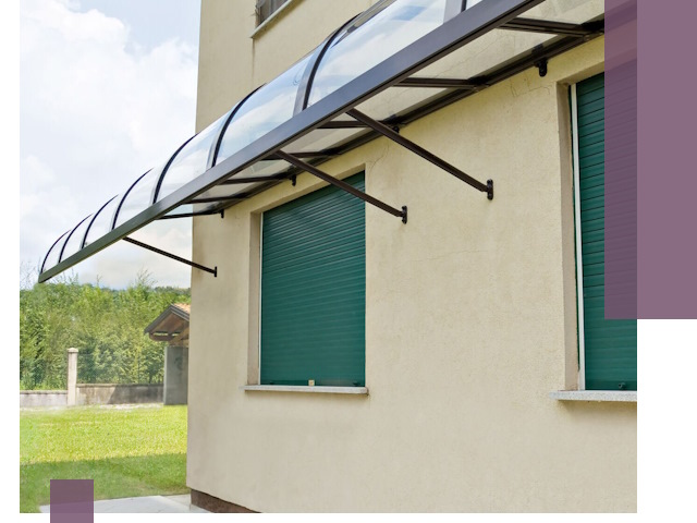 Козырьки над окнами в Челябинске — изготовление и монтаж по выгоде