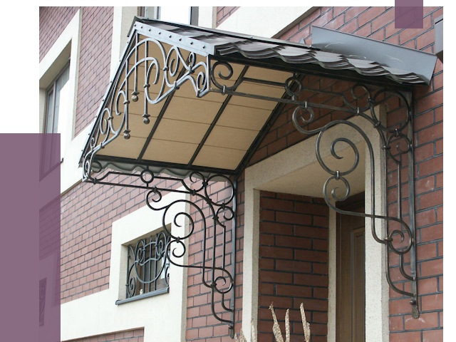 Двускатные козырьки в Челябинске под ключ от 12890 руб.