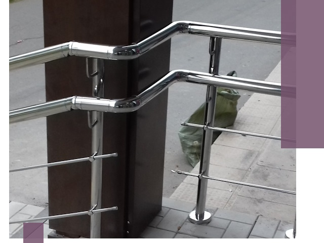 Монтаж поручней из нержавеющей стали в Челябинске качественно и быстро